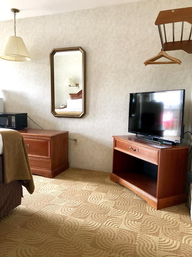 Lyn Aire Motel - Lac George Chambre photo